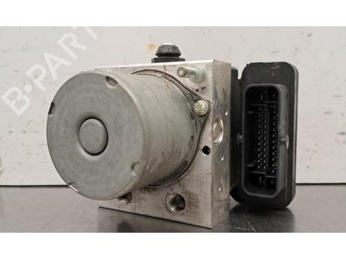 Used ABS pump ABS pump MAZDA CX-3 (DK) 2.0 SKYACTIV-G (DK5W, DK6W) (120 hp) 34433752 34433752