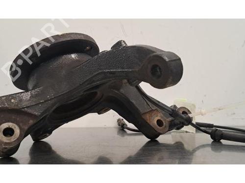 Left front steering knuckle RENAULT CAPTUR I (J5_, H5_) 0.9 TCe 90 | BP29701068M25 