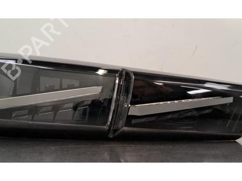 Used Right taillight PEUGEOT 308 III (FB_, FH_, FP_, F3_, FM_) e-308 (FMZKWZ) (156 hp) 29962542