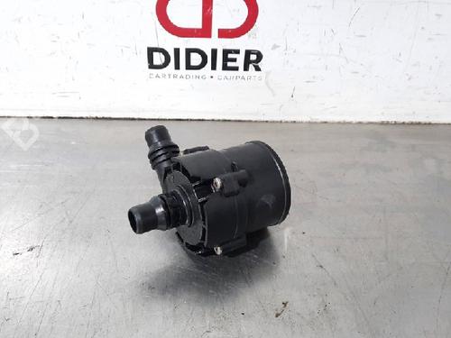 Used Auxiliary water pump BMW 7 (G11, G12) 740 d, Ld xDrive (320 hp) 15018693