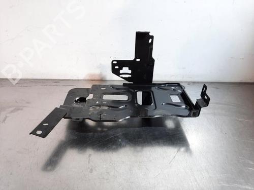 Used Support Support PEUGEOT 408 II (FP_, F3_, FM_) e-210 (FMZKZZ) (213 hp) 33711001 33711001