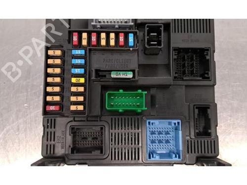 Fuse box PEUGEOT 2008 I (CU_) 1.2 THP 110 / PureTech 110 | BP32664700E1  - Image 5
