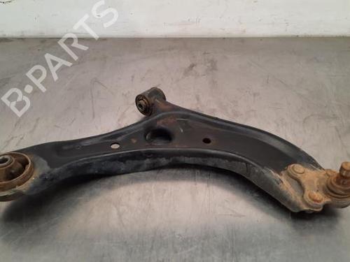 Used Right front suspension arm HYUNDAI TUCSON (TL, TLE) 1.7 CRDi (116 hp) 23596796