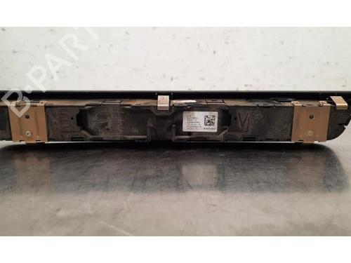 Switch BMW X2 (F39) sDrive 18 i | BP24378099I30 