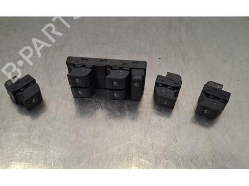 Switch AUDI Q3 (F3B) 40 TFSI quattro | BP39645787I30 - Image 2