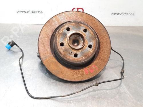 Used Left rear steering knuckle MERCEDES-BENZ CLA Coupe (C117) CLA 200 CDI / d (117.308) (136 hp) 10893626