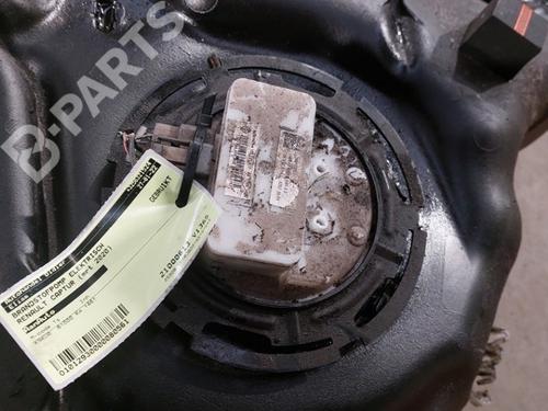 Used Fuel pump Fuel pump RENAULT CAPTUR II (HF_) Blue dCi 115 (HFAD) (116 hp) 10893387 10893387