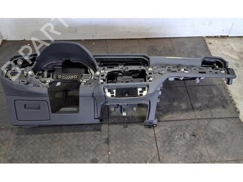 Instrumentbræt AUDI Q3 (F3B) 35 TDI (150 hp) 29393242