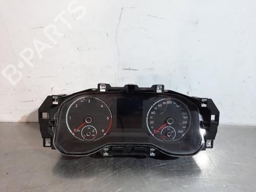 Cockpit VW POLO VI (AW1, BZ1, AE1) 1.6 TDI (95 hp) 15789713