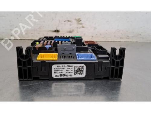 Fuse box CITROËN C3 III (SX) 1.2 THP 110 (SXHNPS, SXHNZT, SXHNZ6) | BP37037964E1 - Image 3