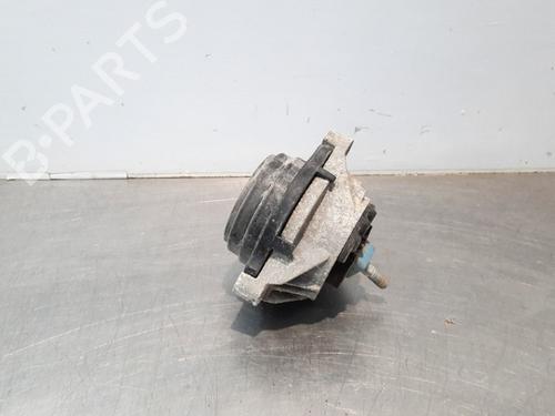 Used Engine mount BMW 1 (F20) 114 i (102 hp) 15031252