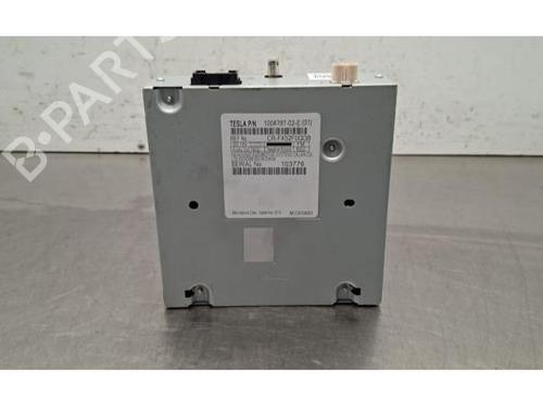Used Electronic module Electronic module TESLA MODEL S (5YJS) 100D AWD (422 hp) 40289360 40289360