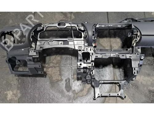 Dashboard TOYOTA YARIS (_P21_, _PA1_, _PH1_) 1.5 Hybrid (MXPH10, MXPH11) | BP31655964C46 - Image 3
