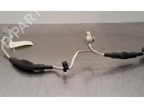 AC pipe PORSCHE TAYCAN (Y1A) Performance Battery Plus (Y1AAA1) | BP30651055M126