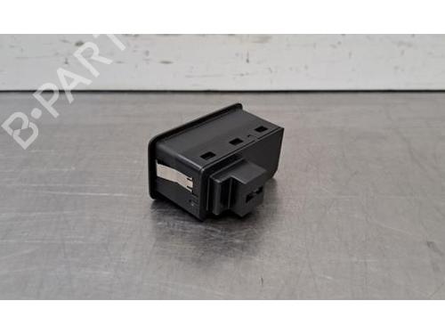 Switch AUDI Q8 E-TRON SUV (GEG) 50 quattro | BP35780283I30 - Image 2