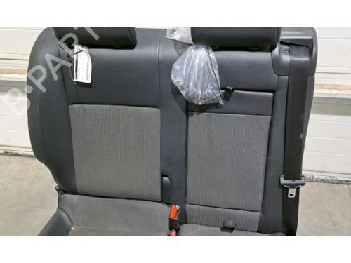 Right front seat PEUGEOT EXPERT Van (V_) 2.0 BlueHDi 150 | BP23632670C16 