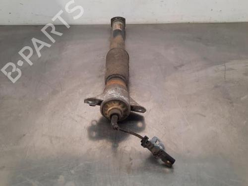 Used Right rear shock absorber PORSCHE MACAN (95B) 3.0 S (354 hp) 23606756