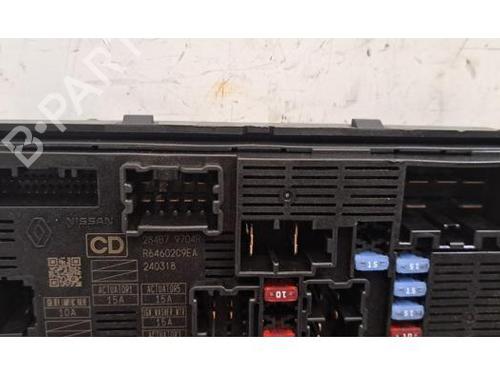 Fuse box RENAULT TRAFIC III Van (FG_) 2.0 dCi 130 (FGMY) | BP38043827E1 - Image 2
