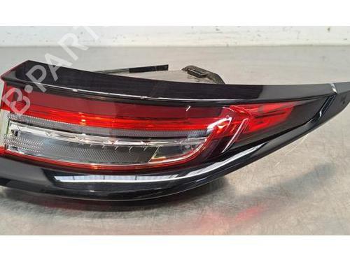 Used Right taillight Right taillight DS DS 3 / DS 3 CROSSBACK (UR_, UC_, UJ_) E-TENSE (UZZKXZ) (136 hp) 34199737 34199737