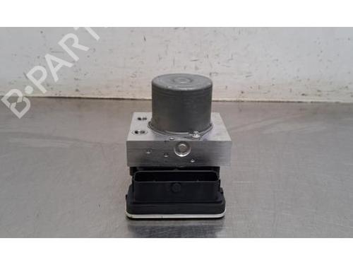 Used ABS pump ABS pump TOYOTA YARIS (_P21_, _PA1_, _PH1_) 1.5 Hybrid (MXPH10, MXPH11) (116 hp) 35997595 35997595