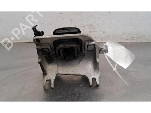 engine-mount-renault-trafic-iii-van-fg_-2014-36872792 main image