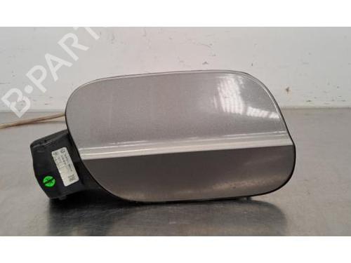 Used Fuel flap VW POLO VI (AW1, BZ1, AE1) 1.0 (75 hp) 29195380