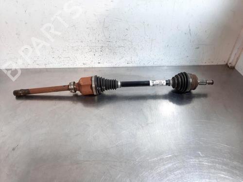 Used Right front driveshaft CITROËN C4 III (BA_, BB_, BC_) 1.2 PureTech 130 (BAHNSA, BAHNSB) (130 hp) 31155044