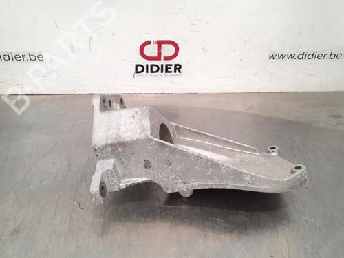 Used Engine mount VOLVO XC60 I SUV (156) D3 (150 hp) 10897188