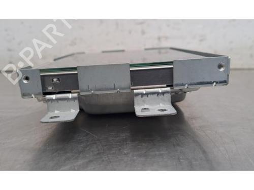 Display JAGUAR F-PACE (X761) 3.0 SDV6 AWD | BP35746743C48 - Image 4