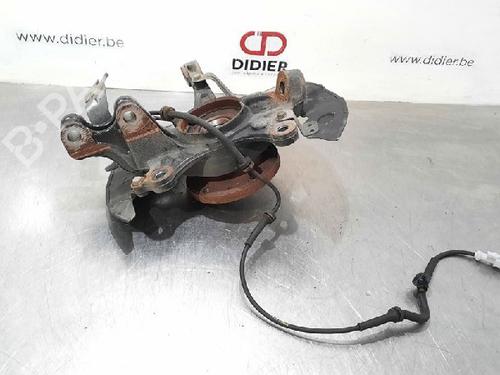 Used Right front steering knuckle Right front steering knuckle 10890365 10890365