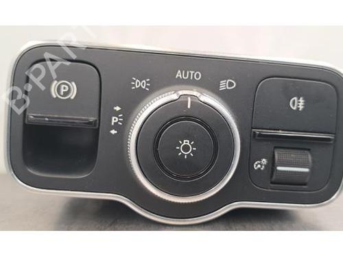 Used Headlight switch MERCEDES-BENZ A-CLASS Saloon (V177) A 200 d (177.112) (150 hp) 26875824