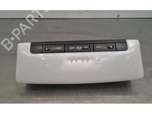interior-roof-light-nissan-micra-v-k14-2016-36443775 main image