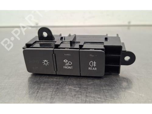 Kombi Kontakt / Stilkkontakt Kombi Kontakt / Stilkkontakt AUDI A3 Limousine (8YS, 8YM) 30 TDI (116 hp) 33615084 33615084