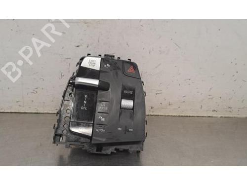 Used Gear lever Gear lever BMW X1 (U11) xDrive 25 e Plug-in-Hybrid (245 hp) 33918220 33918220