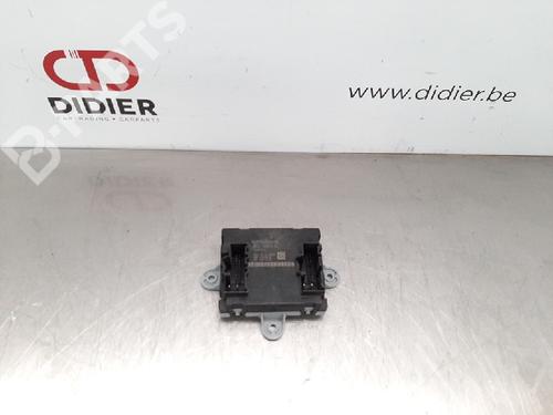 Used Control unit Control unit LAND ROVER RANGE ROVER VELAR (L560) 2.0 D180 TD4 4x4 (180 hp) 10879737 10879737