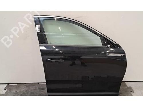 Used Right front door Right front door 36772914 36772914