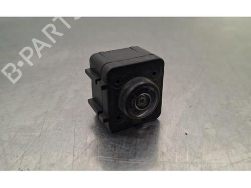 Caméra PEUGEOT 308 III (FB_, FH_, FP_, F3_, FM_) Hybrid 225 (F3DGYT, F3DGNH) (224 hp) 31911037