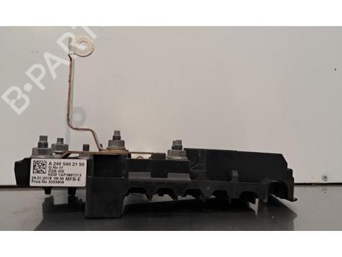 Used Fuse box MERCEDES-BENZ CLA Shooting Brake (X117) CLA 180 d (117.912) (109 hp) 30365444