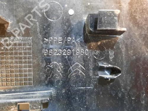 Fuel flap PEUGEOT 208 II (UB_, UP_, UW_, UJ_) 1.2 PureTech 100 | BP23604652C131 
