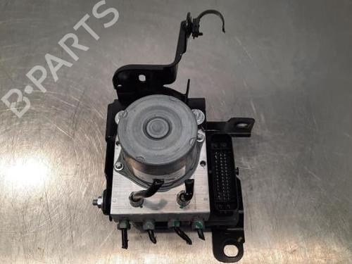Used ABS pump PEUGEOT 3008 II SUV (MC_, MR_, MJ_, M4_) 1.2 THP/ PureTech 130 (MRHNSM, MRHNSU, MRHNSJ, MRHNYW,... (131 hp) 21674483