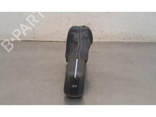 gear-lever-hyundai-i30-pde-pd-pden-2016-36769502 main image