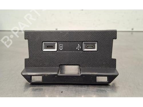 Used Electronic module Electronic module PEUGEOT 308 III (FB_, FH_, FP_, F3_, FM_) BlueHDi 130 (FBYHZL, FBYHZT) (131 hp) 32633061 32633061