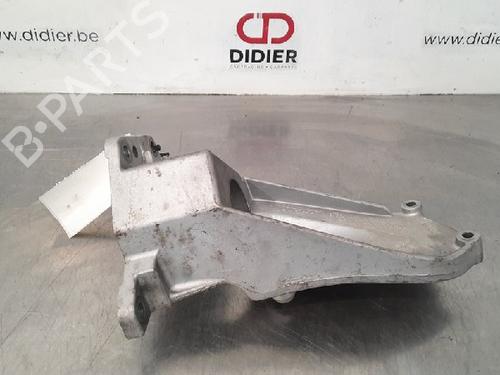 Used Engine mount Engine mount VOLVO V40 Hatchback (525) D2 (120 hp) 10885920 10885920