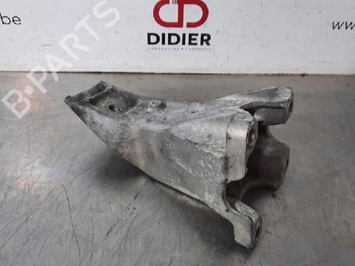 Used Gearbox mount BMW X6 (F16, F86) M (575 hp) 10881661