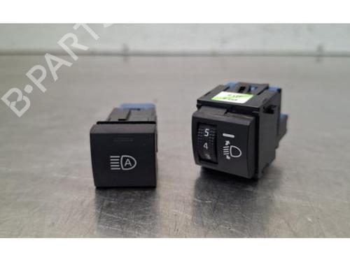 Headlight switch TOYOTA YARIS CROSS (MXP_) 1.5 Hybrid (MXPJ10) | BP39732239I24 - Image 2