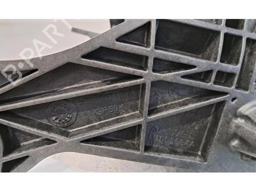 Clutch pedal PEUGEOT 208 II (UB_, UP_, UW_, UJ_) 1.5 BlueHDI 100 | BP24419140I13 