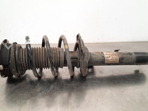 Used Right front shock absorber VW PASSAT B8 (3G2, CB2) 2.0 TDI 4motion (190 hp) 15235104