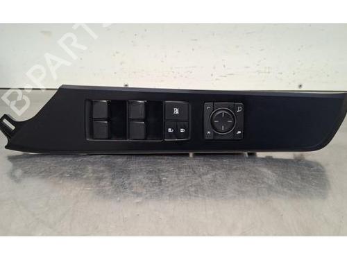 Used Switch Switch LEXUS UX (_AA1_, _AH1_, _MA1_) 250h (MZAH10) (184 hp) 33165454 33165454