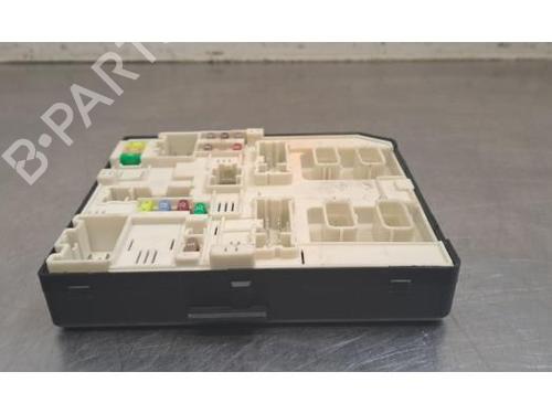 Fuse box RENAULT MASTER III Van (FV) 2.3 dCi 135 FWD (FV0N, FV08, FV06, FV00, FV1S) | BP37499247E1 - Image 2