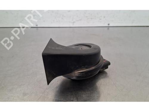 horn-renault-trafic-iii-van-fg_-2014-37686396 main image